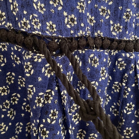 California Moon Rise Blue Floral Peasant Dress Size M - Picture 8 of 16